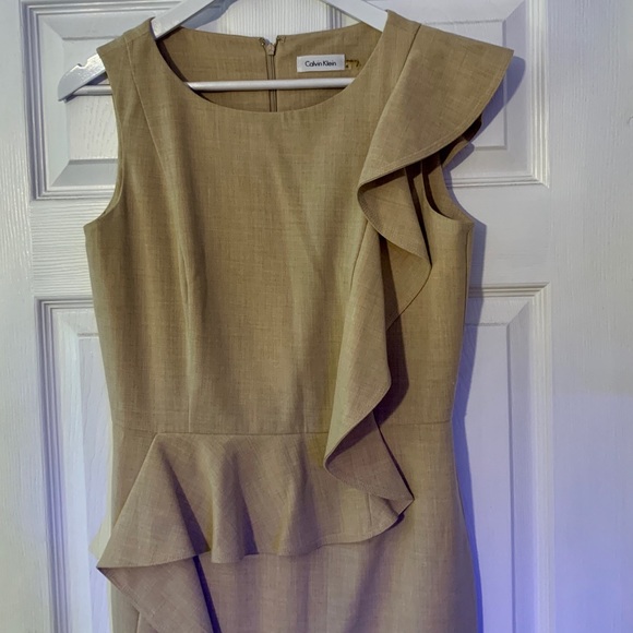 Calvin Klein Sheath / Cocktail Dress - Picture 3 of 4